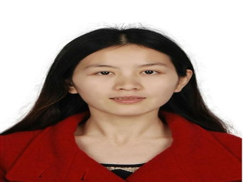 彭小容.jpg